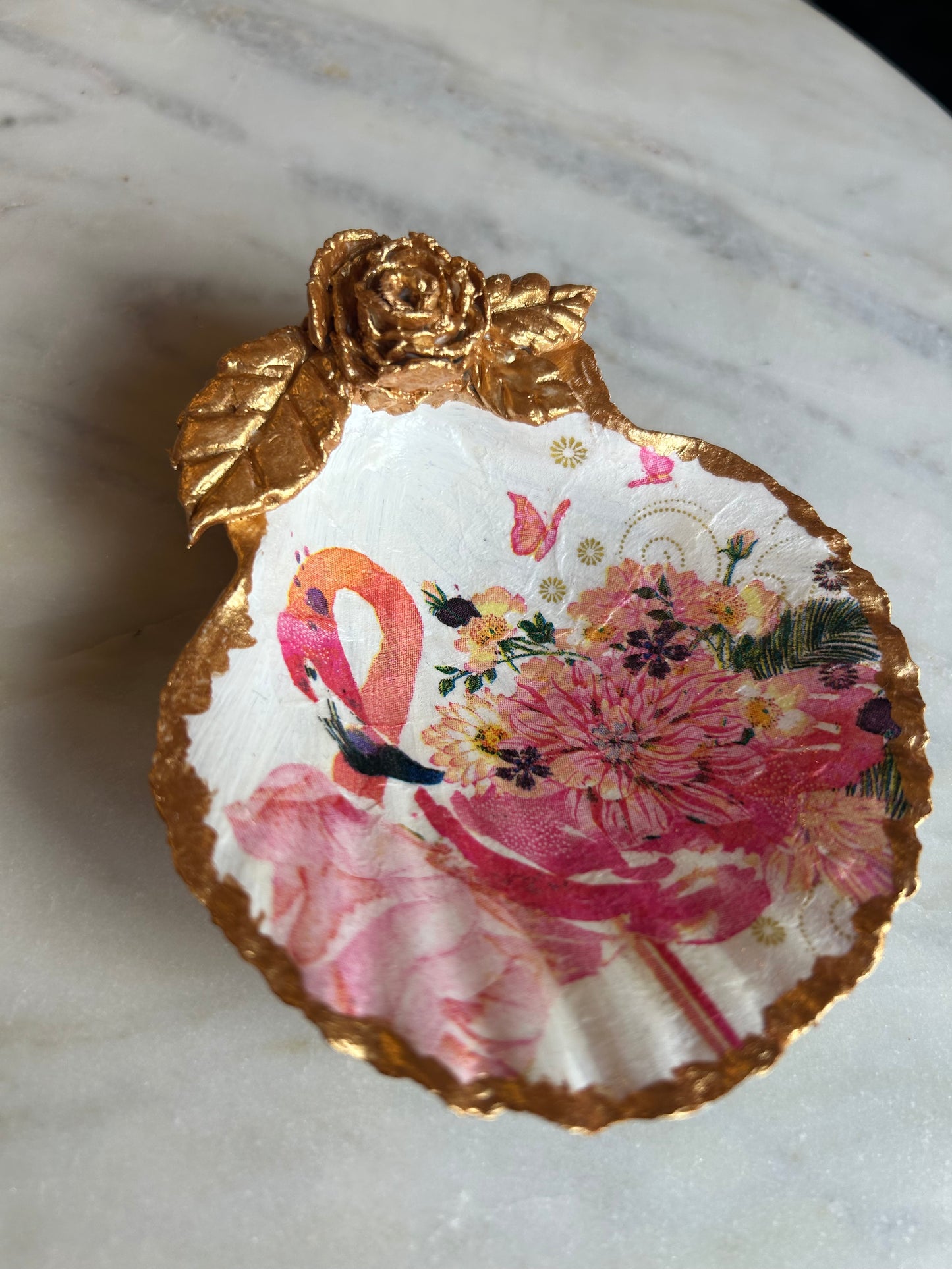 Floral Flamingo Scallop Shell 1