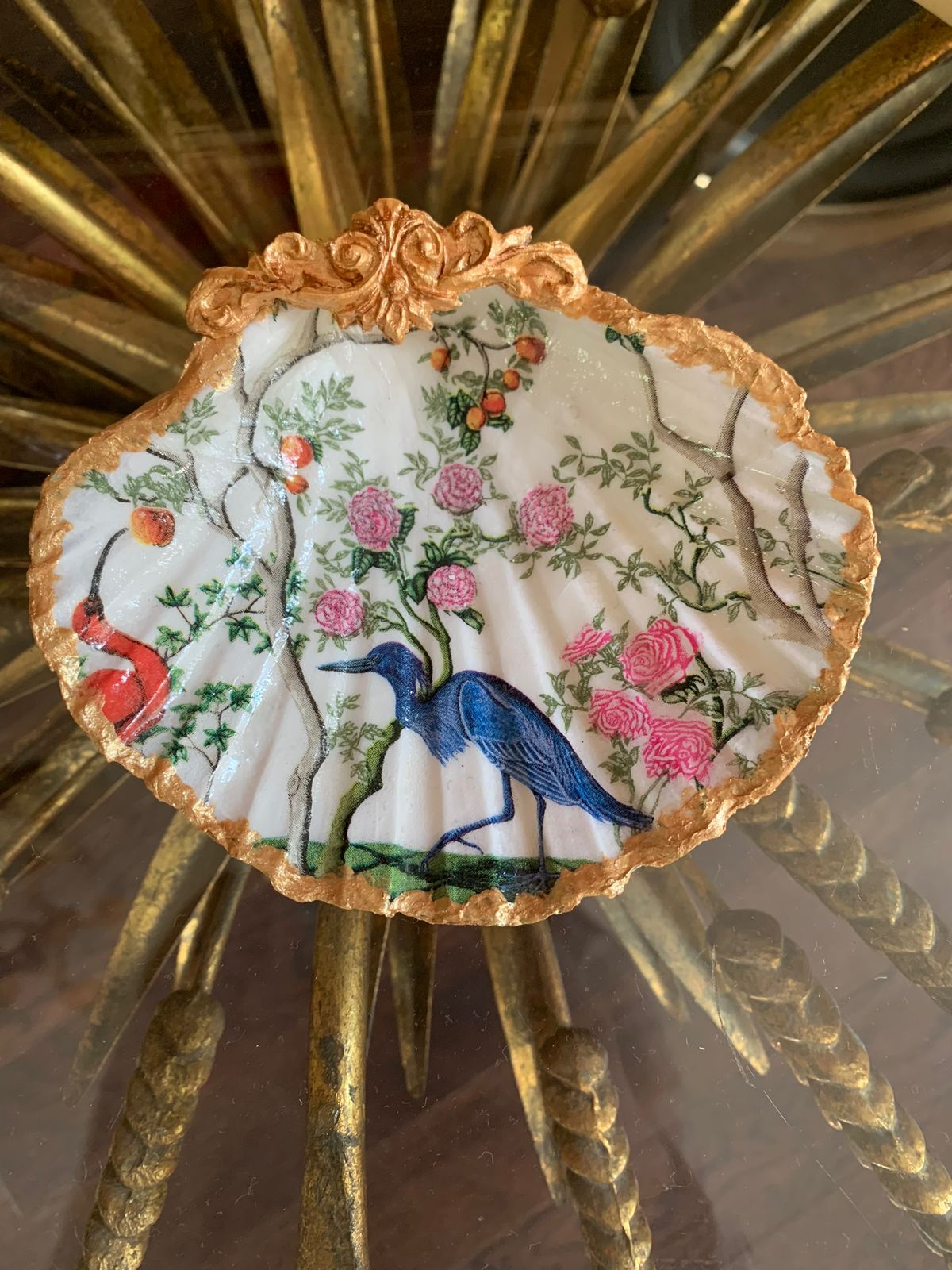 Bird Garden Scallop Shell